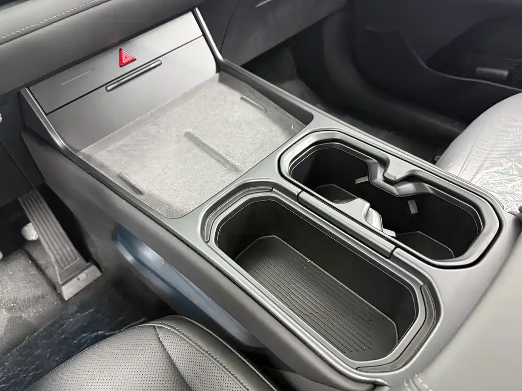 Hyundai EO — миниатюра 13