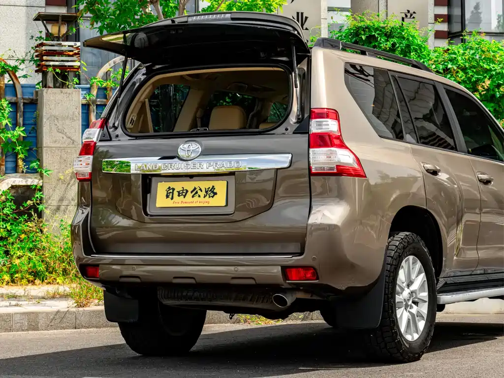 Toyota Prado — миниатюра 14