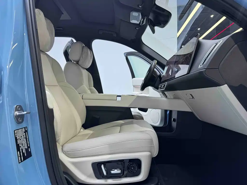 Li Auto Li L8 — миниатюра 12