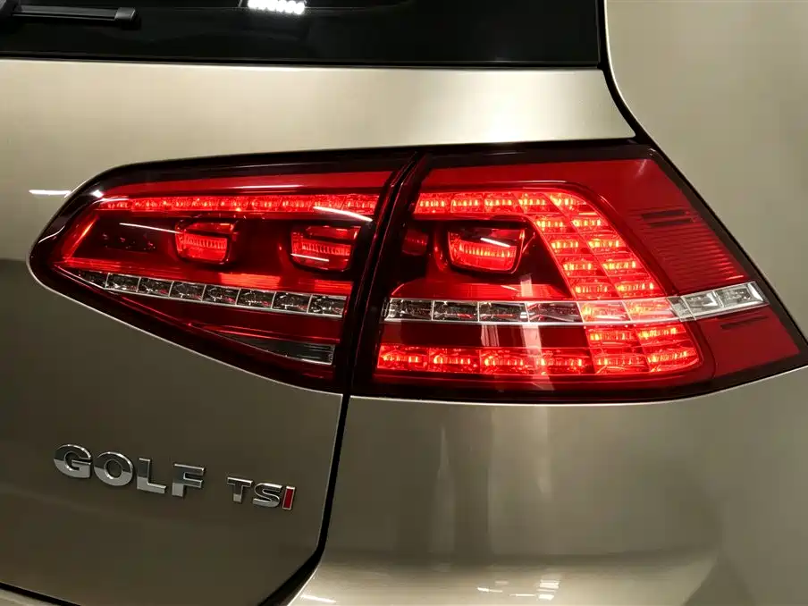 Volkswagen Golf — миниатюра 16