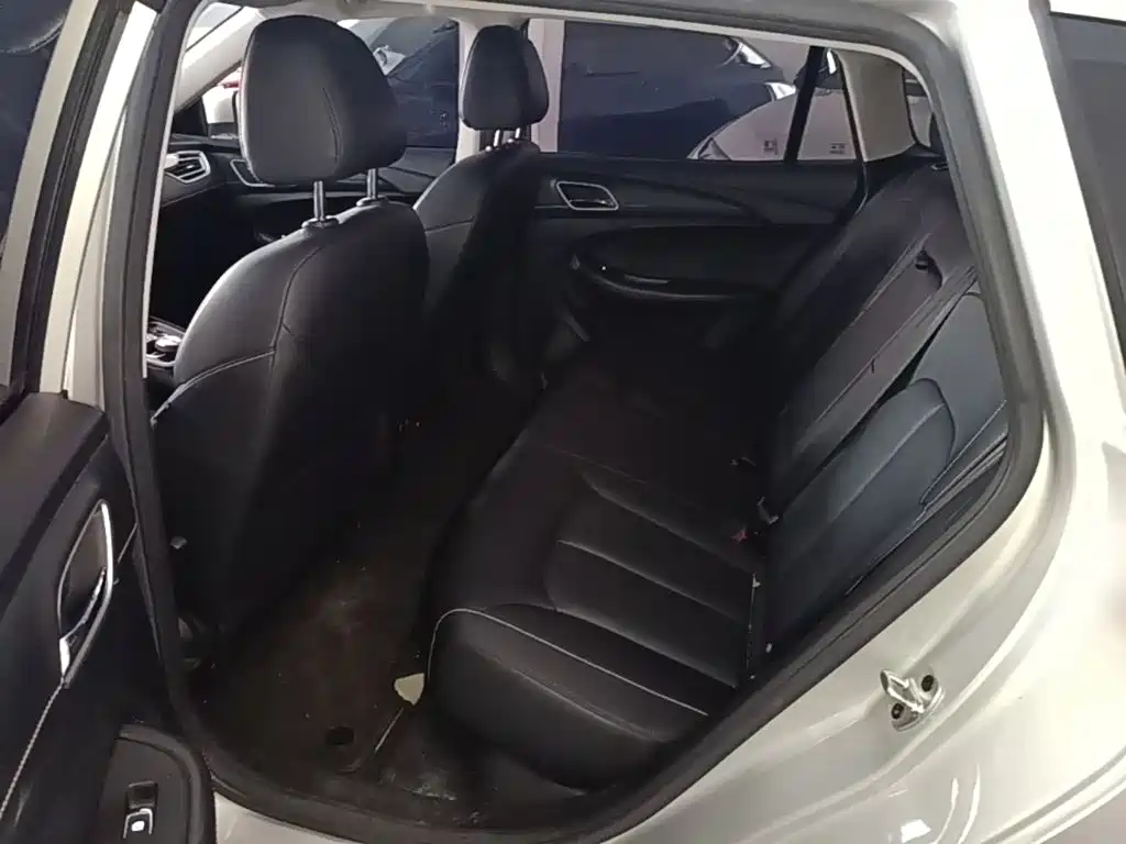 Roewe Ei5 — миниатюра 17