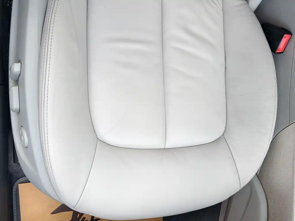 Audi A6L — миниатюра 9
