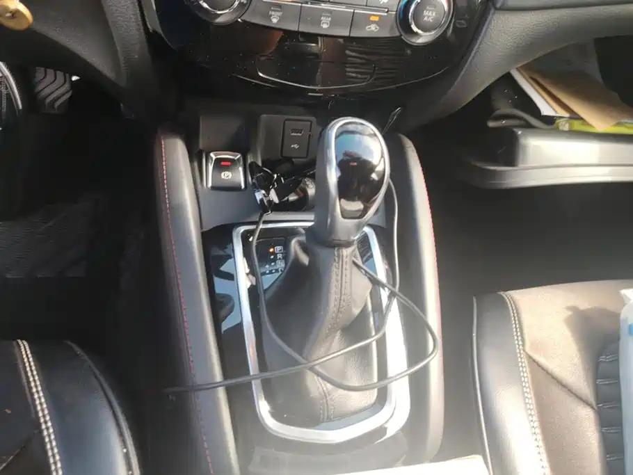 Nissan Qashqai — миниатюра 16