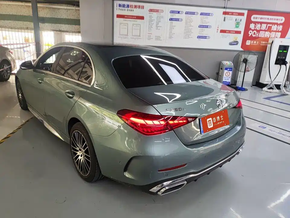 Mercedes-Benz C-Class — миниатюра 3