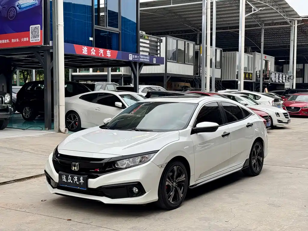 Honda Civic — миниатюра 19