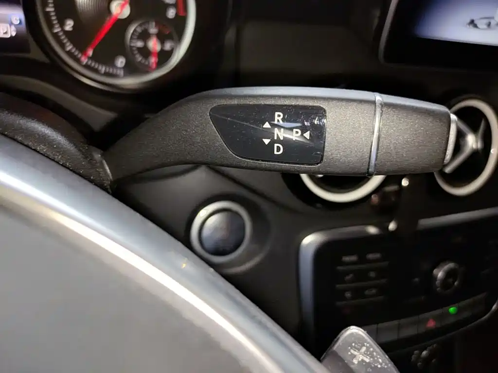 Mercedes-Benz GLA — миниатюра 14