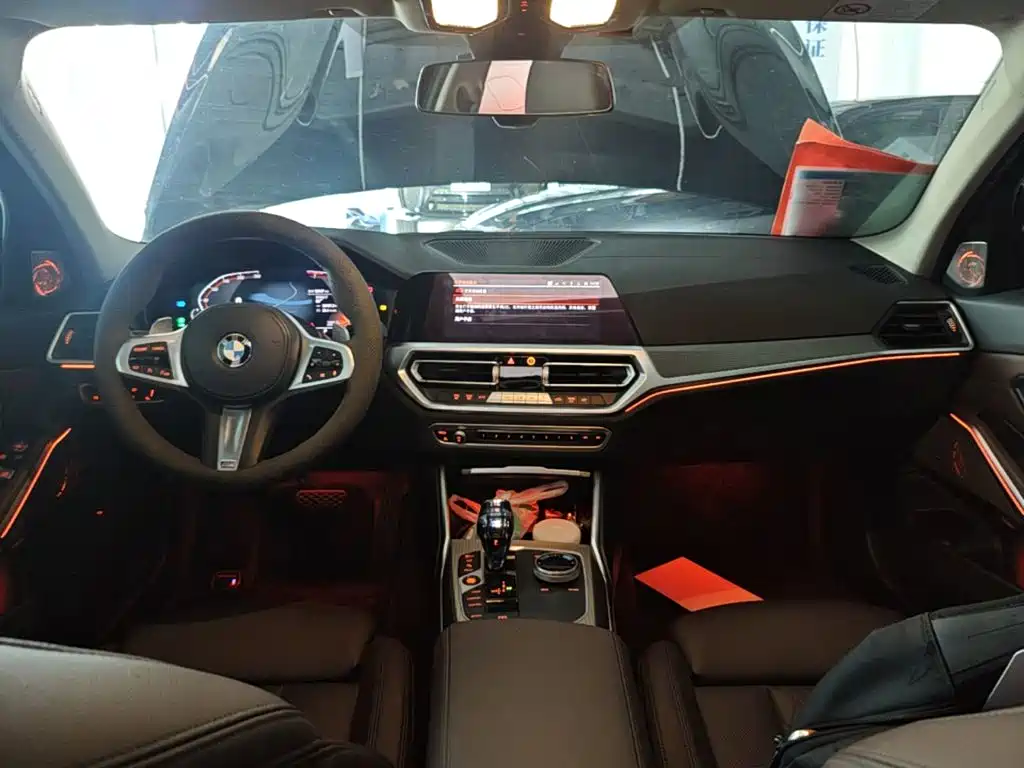 BMW 3 Series — миниатюра 13