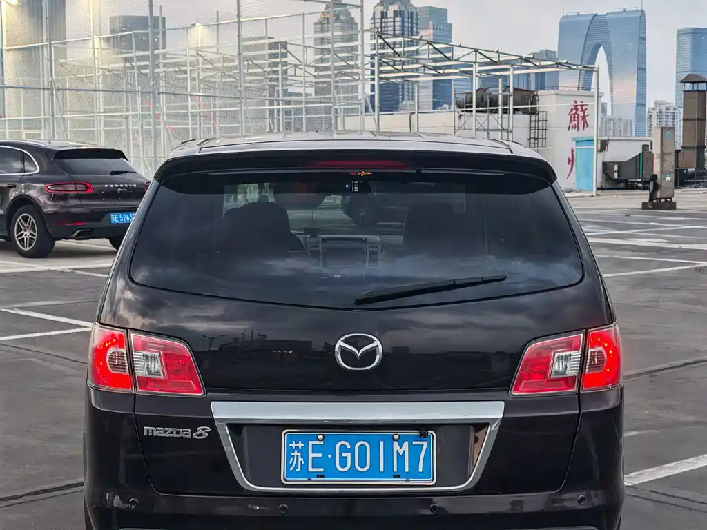 Mazda 8 — миниатюра 5