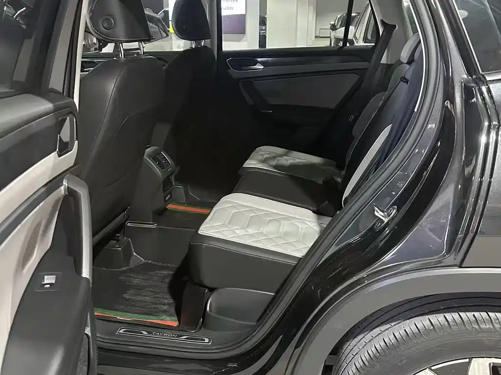 Volkswagen Tayron 2022 280TSI Luxury Smart Connect