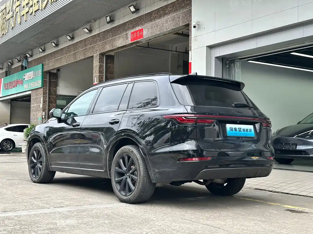 Li Auto Li ONE — миниатюра 3