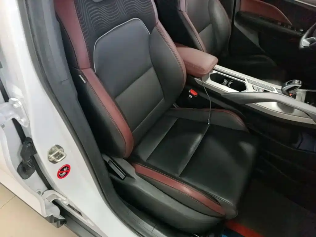 Geely Binyue — миниатюра 25