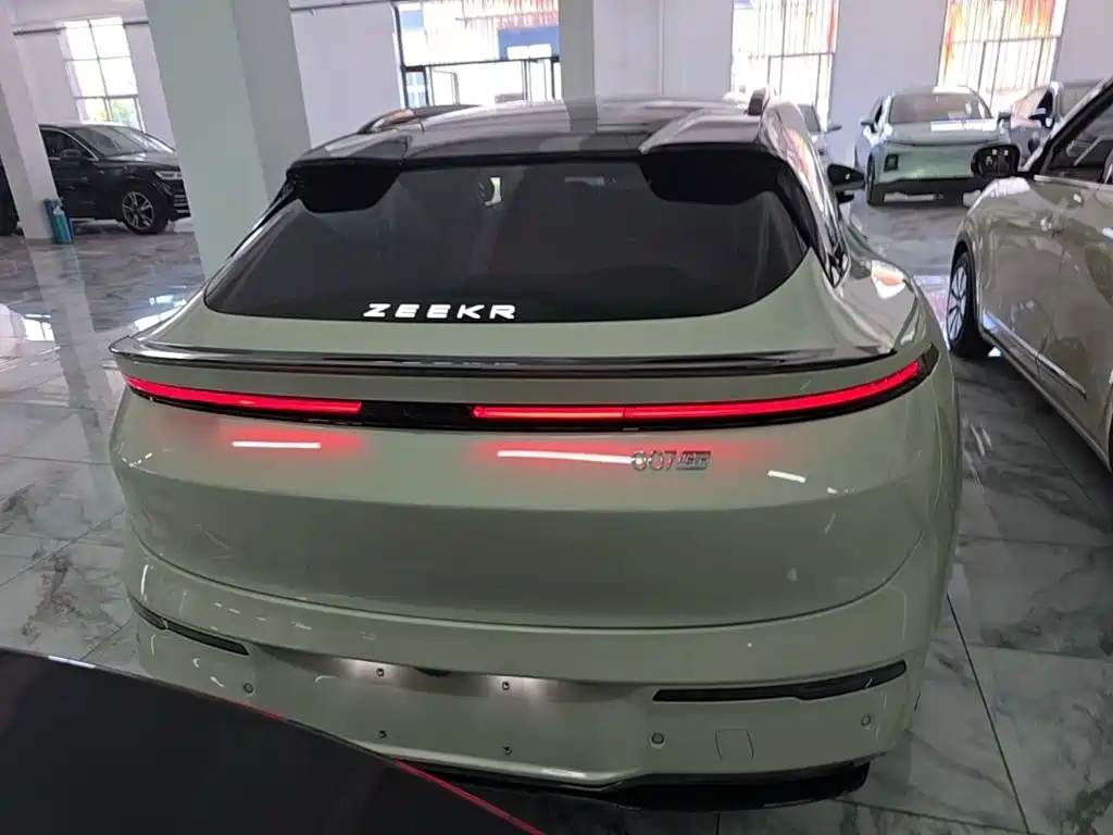 Zeekr Крайний Криптон 007 GT — миниатюра 6