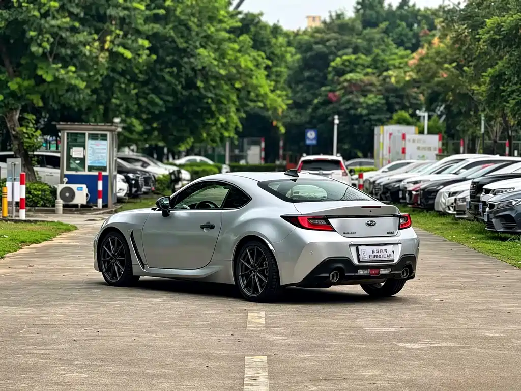 Subaru BRZ — миниатюра 5