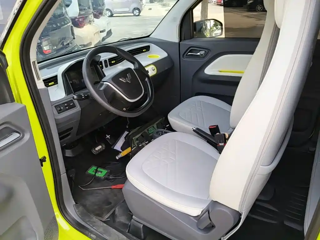 Wuling MINIEV — миниатюра 15
