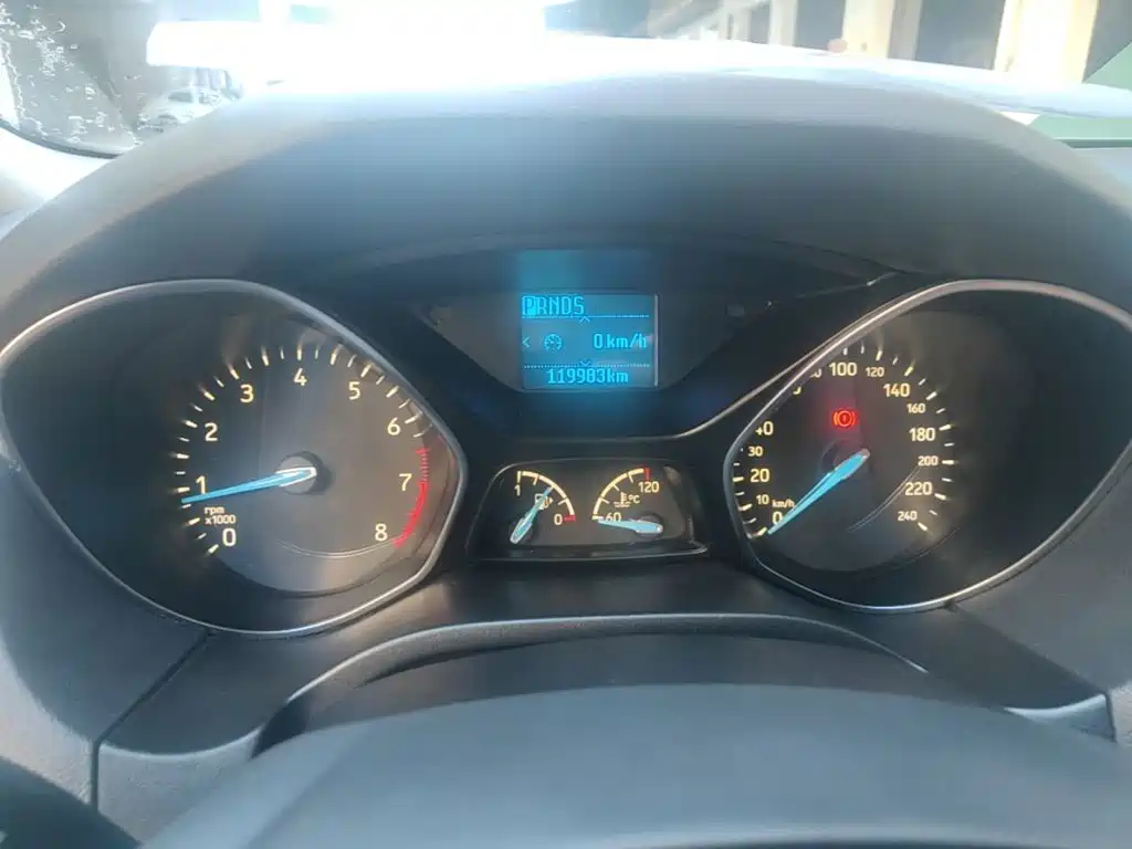 Ford Focus — миниатюра 12