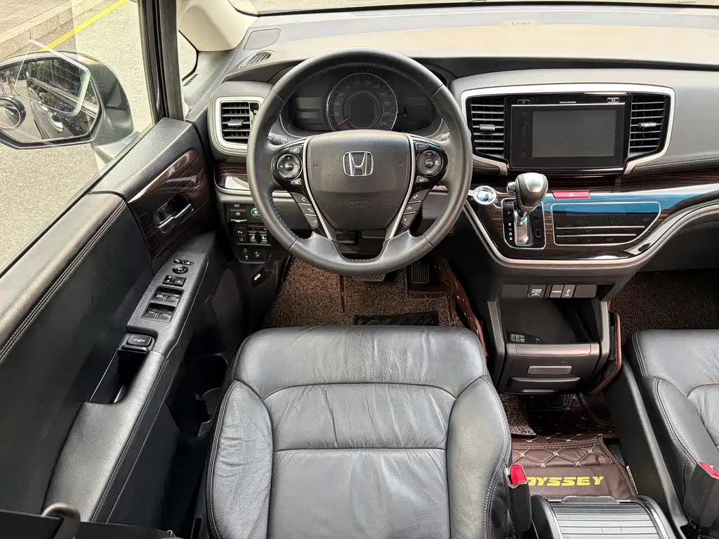 Honda Odyssey — миниатюра 18