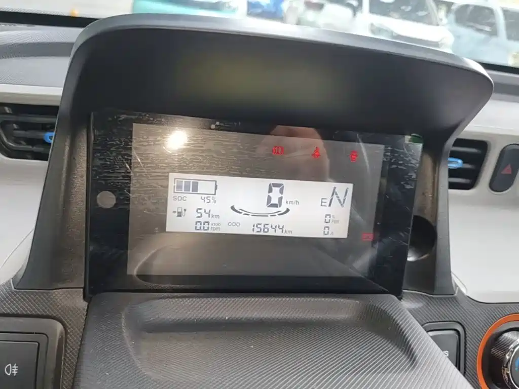 Wuling MINIEV — миниатюра 12