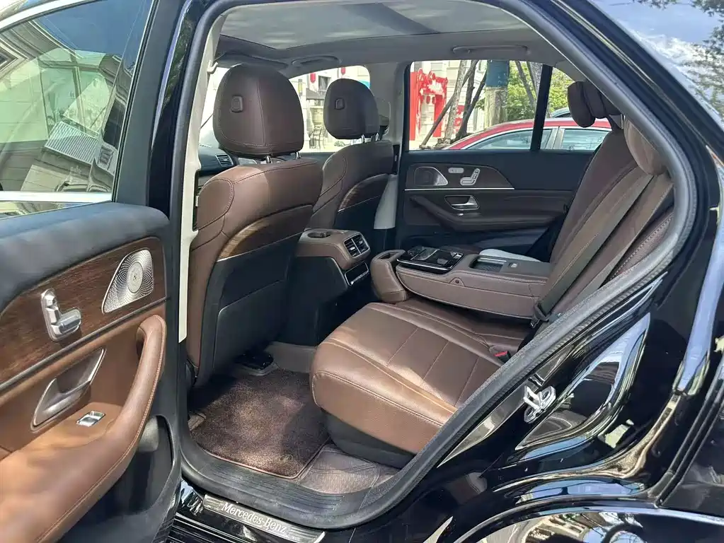 Mercedes-Benz GLE New Energy — миниатюра 6