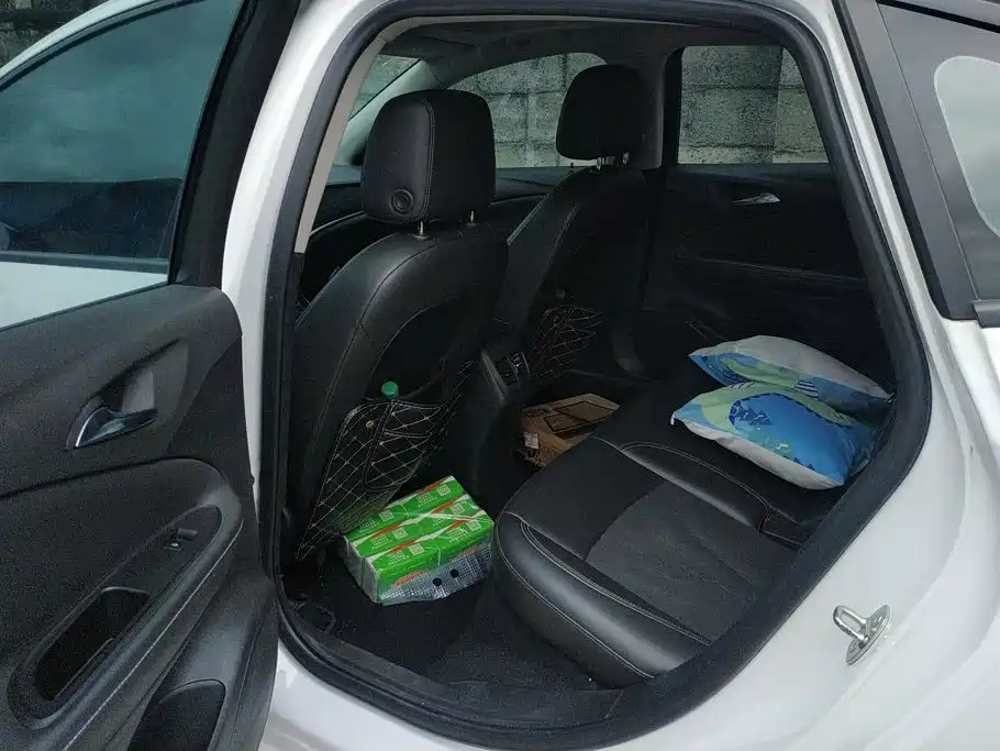 Buick Verano — миниатюра 11