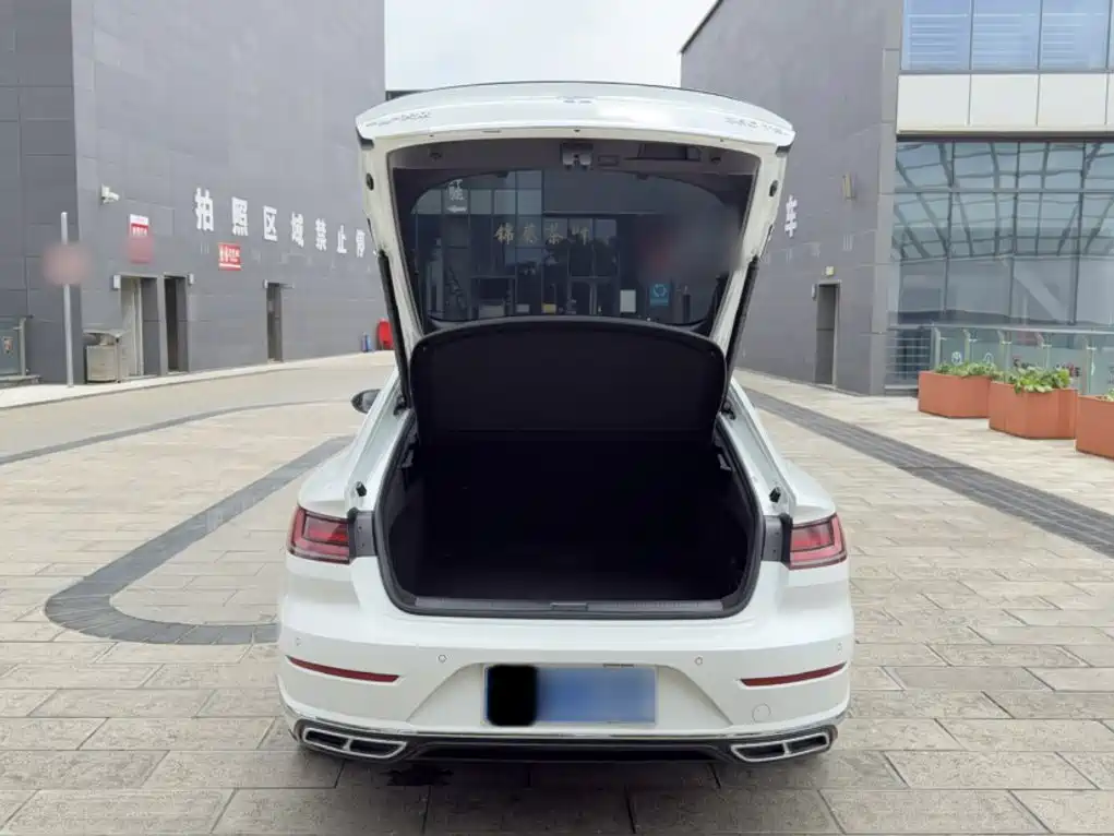 Volkswagen CC — миниатюра 5
