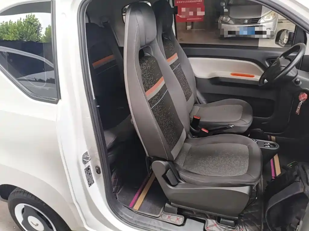 Wuling MINIEV — миниатюра 25