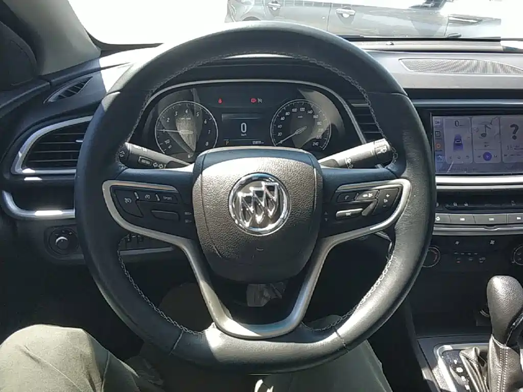 Buick Excelle — миниатюра 11