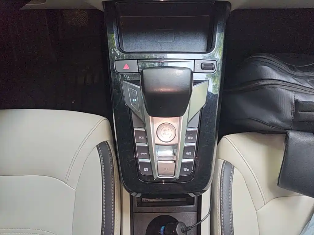 BYD Yuan Pro — миниатюра 14