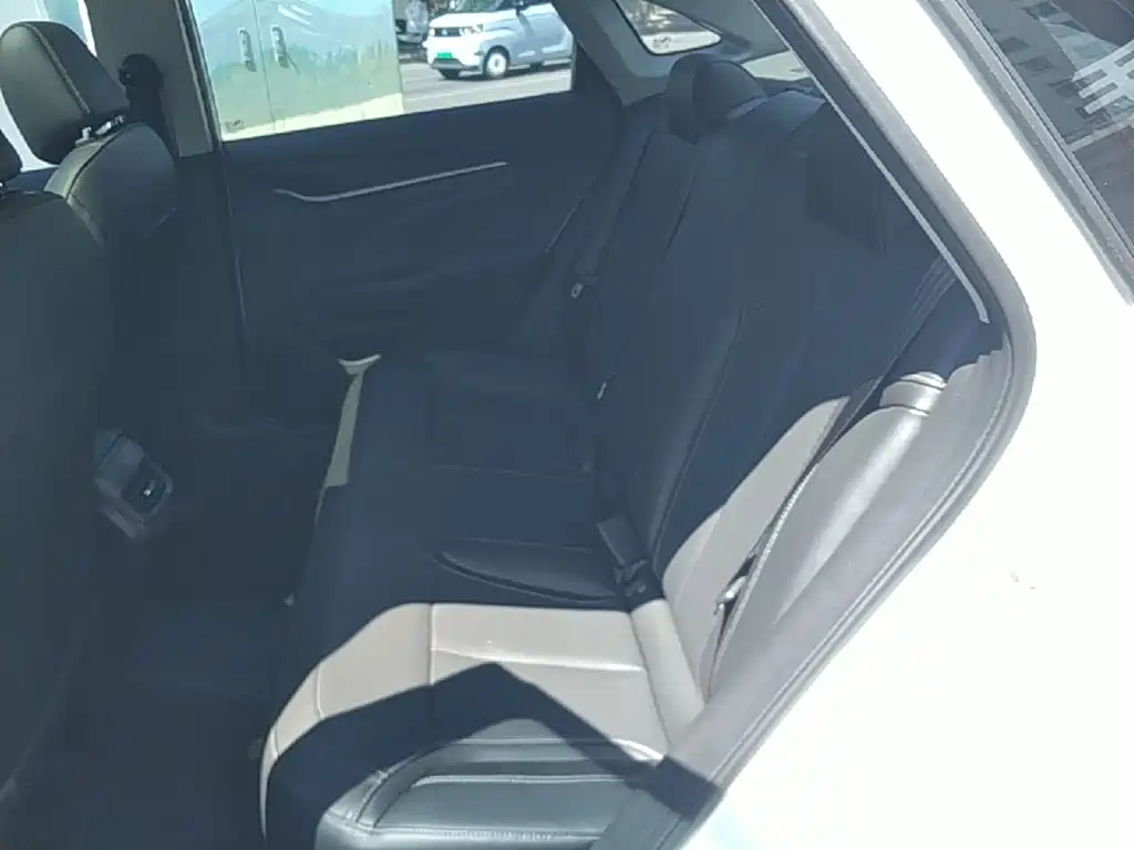 Buick Excelle — миниатюра 17