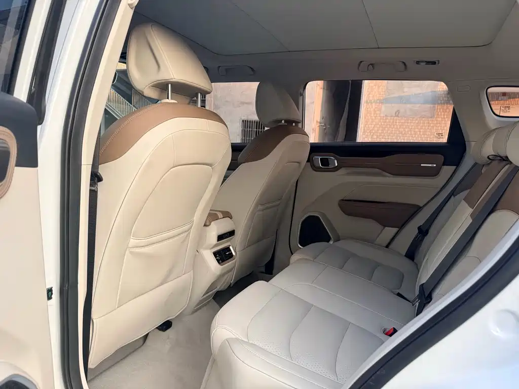Geely Icon 2020 1.5TD i7 BSG