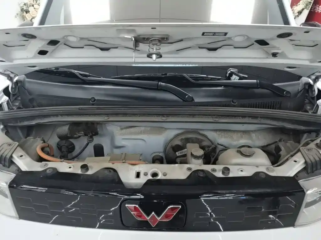 Wuling MINIEV — миниатюра 20