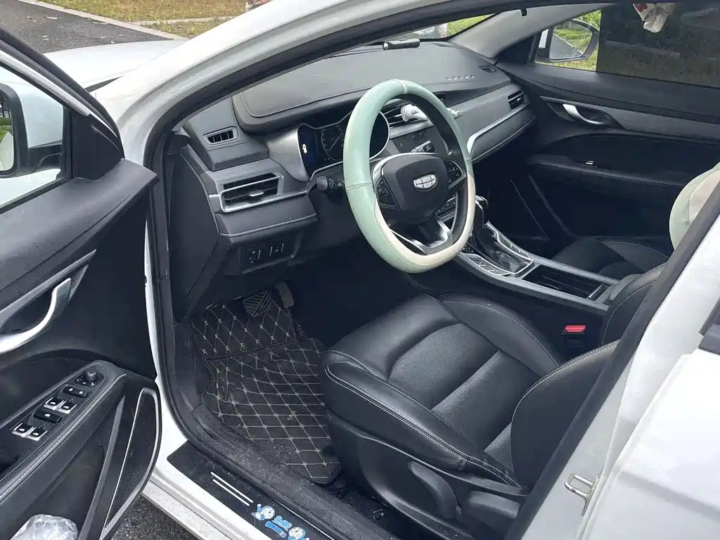 Geely Emgrand — миниатюра 7