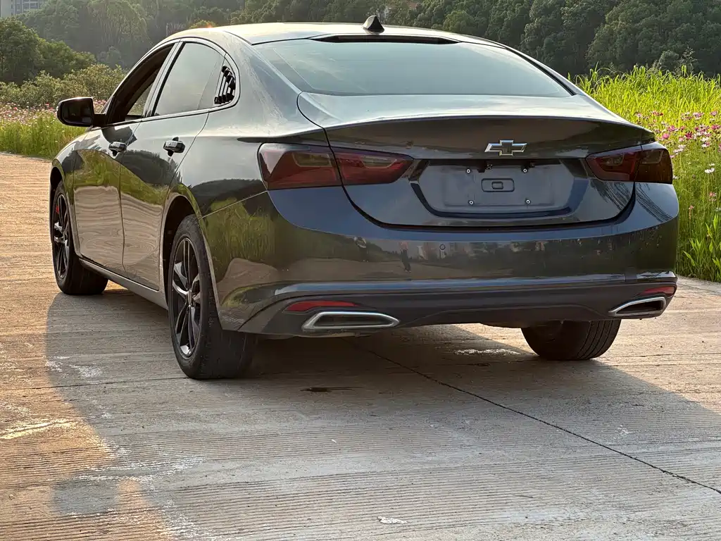 Chevrolet Malibu XL — миниатюра 12
