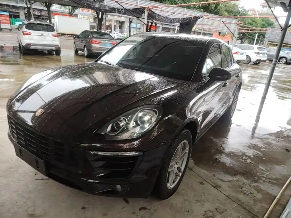 Porsche Macan — миниатюра 2