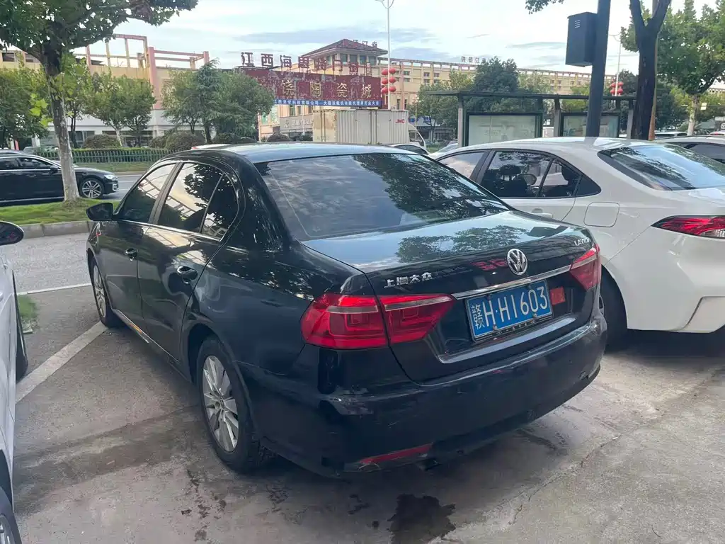 Volkswagen Lavida — миниатюра 4