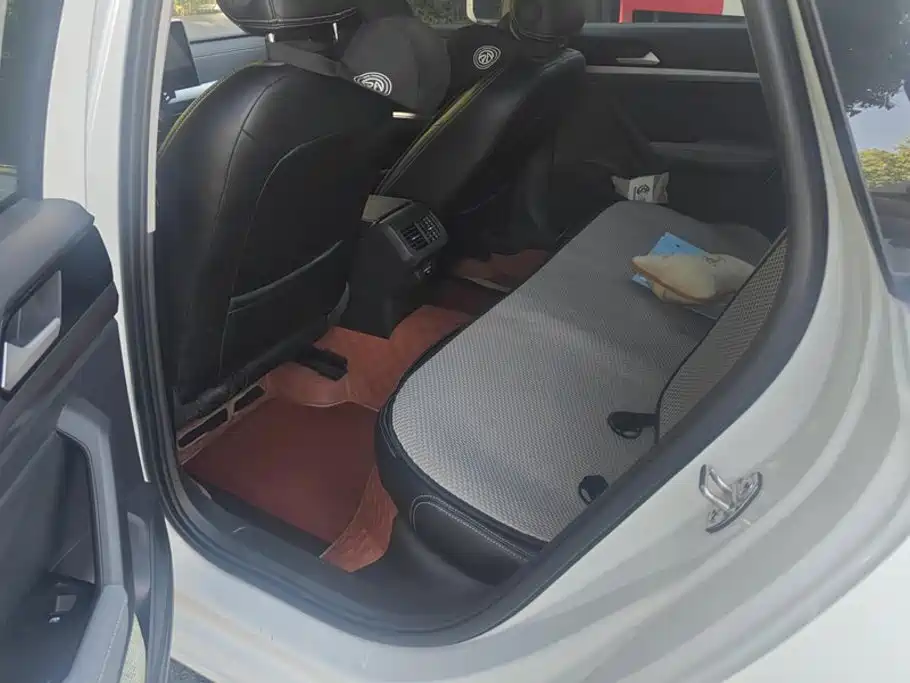 Volkswagen Lavida — миниатюра 11