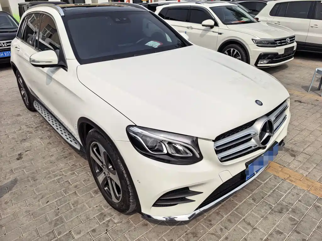 Mercedes-Benz GLC 2017 GLC 260 4MATIC Luxury