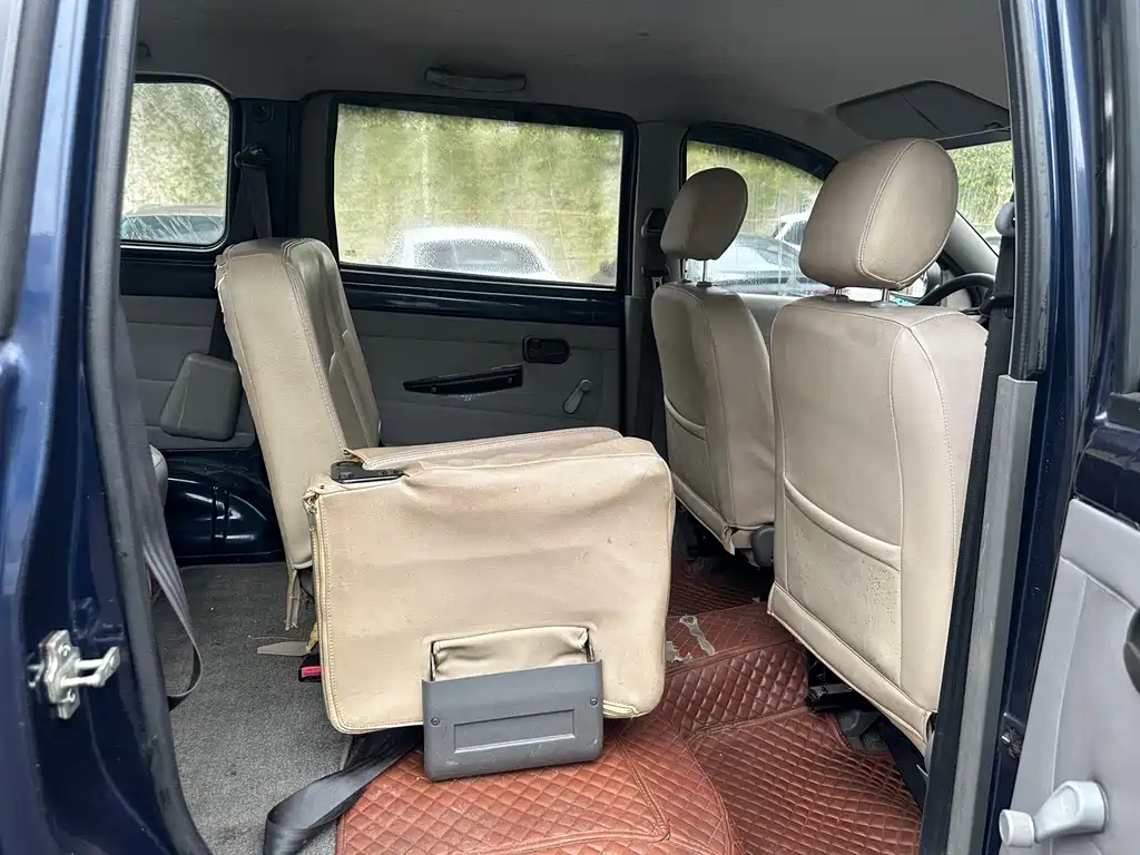 Wuling Hongguang — миниатюра 14