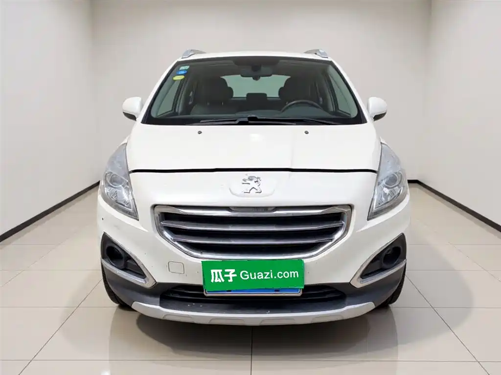 Peugeot 3008 2015 2.0L AT