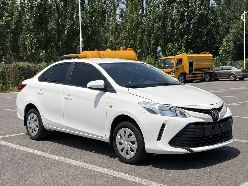 Toyota Vios — миниатюра 3