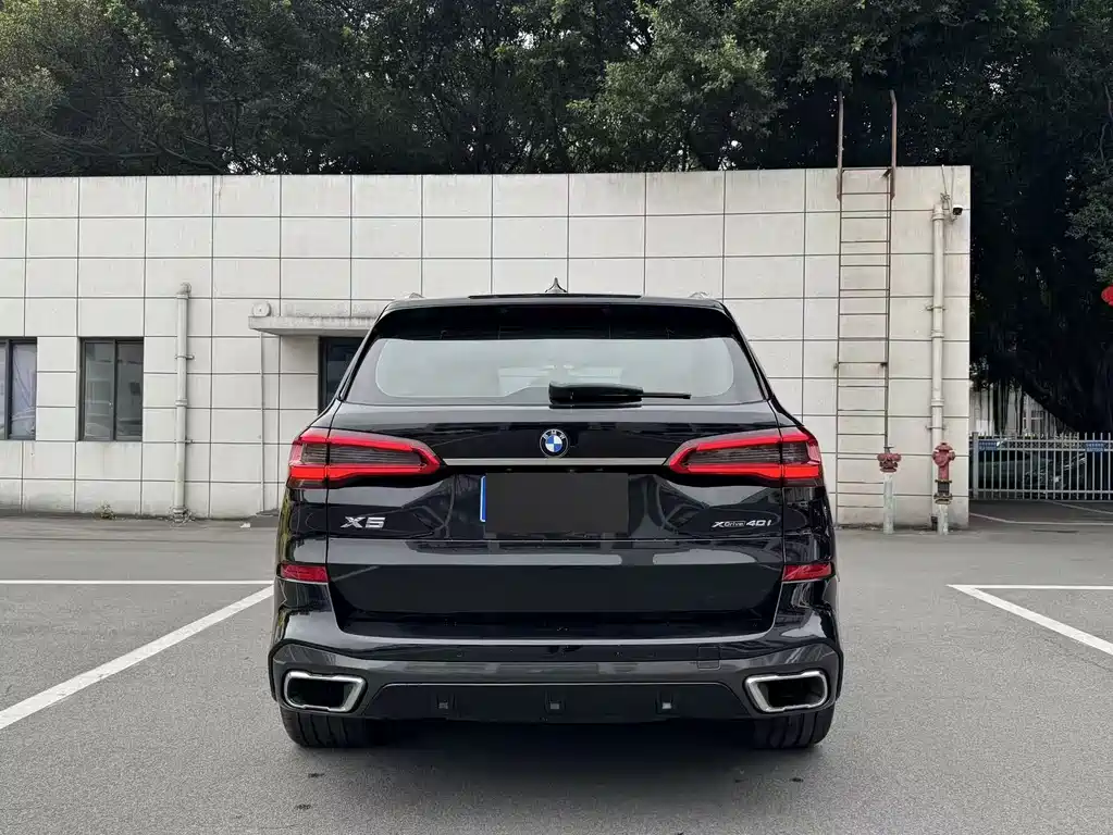 BMW X5 2020 xDrive40i M Sport
