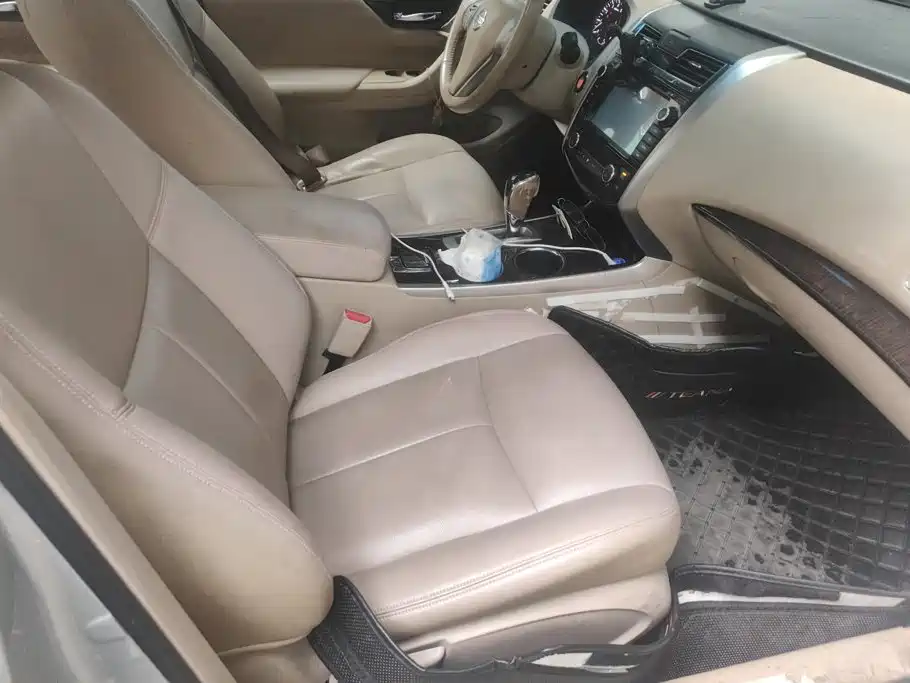 Nissan Teana — миниатюра 8