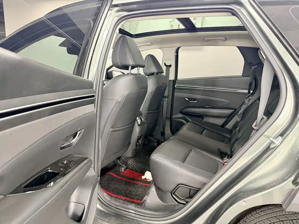 Hyundai Tucson 2021 L 1.5T DCT LUX Luxury