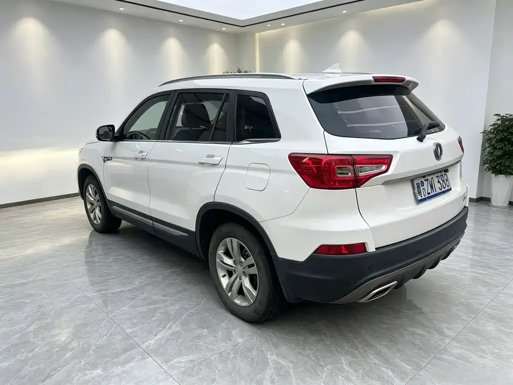 Changan CS75 — миниатюра 9
