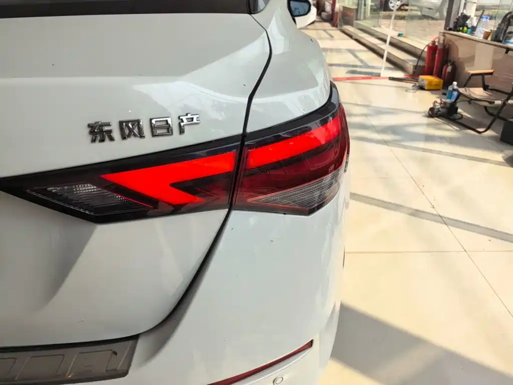 Nissan Sylphy — миниатюра 8