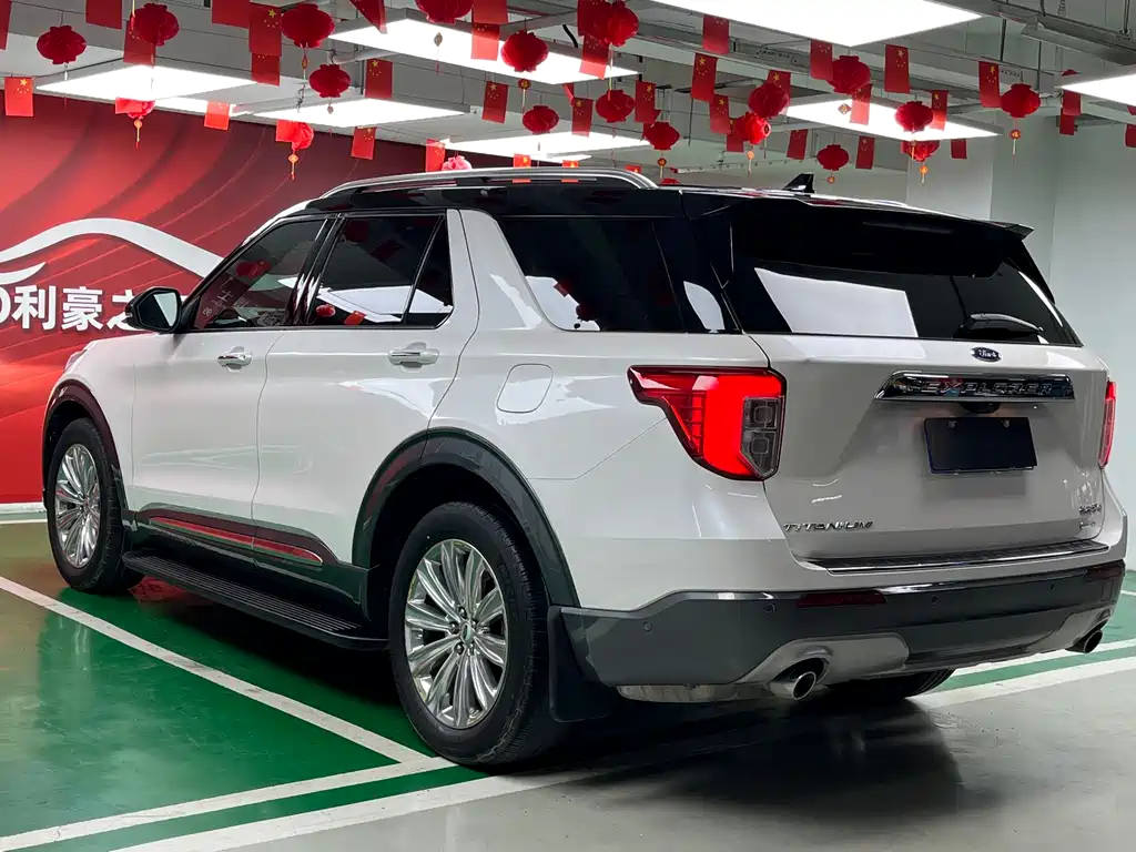 FORD EXPLORER