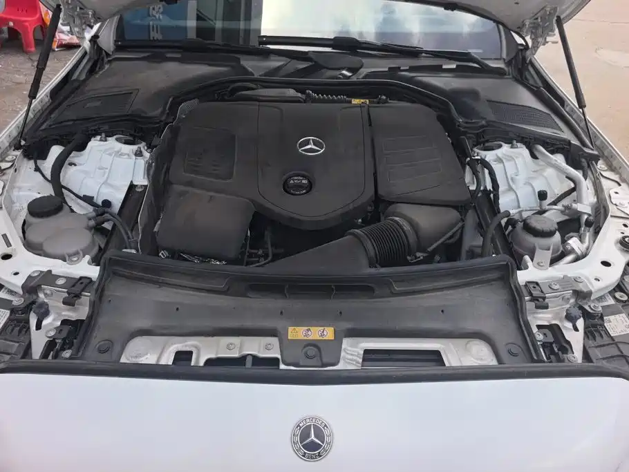 Mercedes-Benz C-Class — миниатюра 10