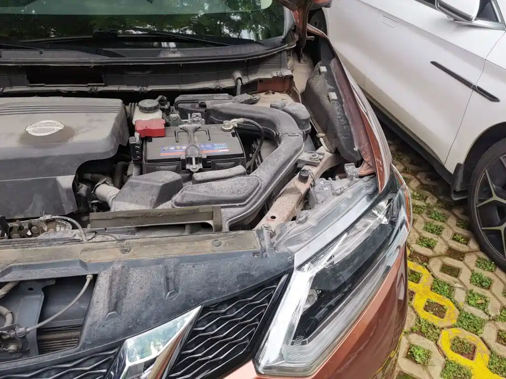 Nissan X-Trail — миниатюра 24