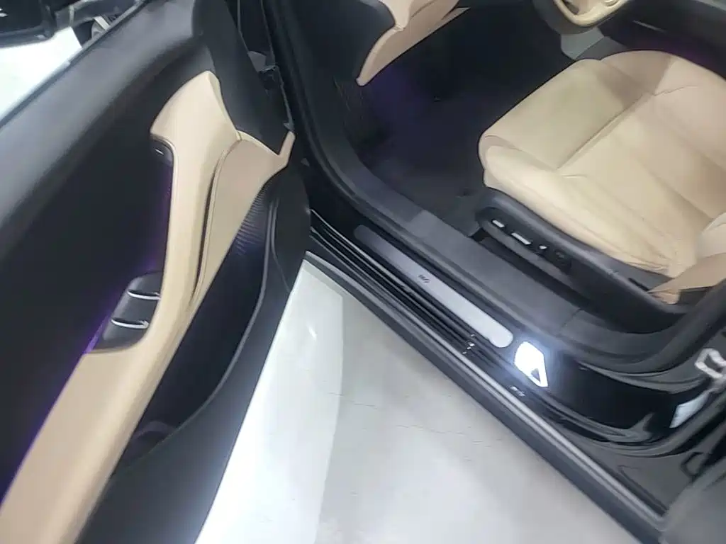 NIO ET5T — миниатюра 15