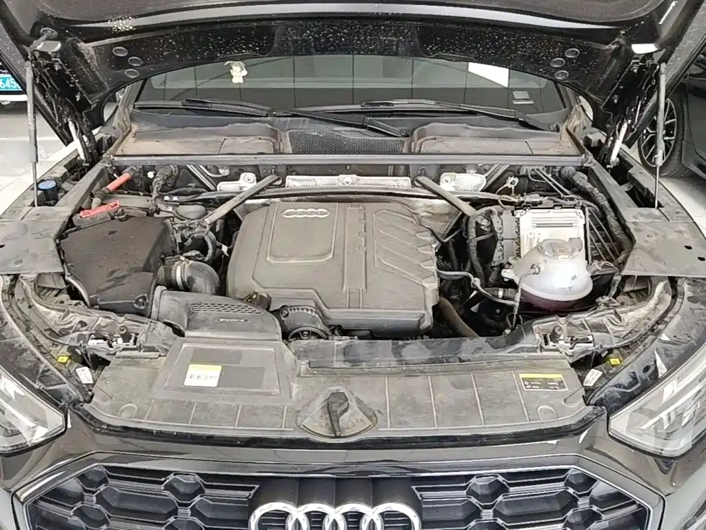 Audi Q5L — миниатюра 20