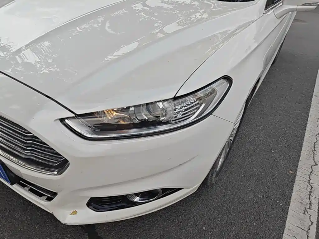 Ford Mondeo — миниатюра 24